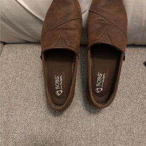 Brand is Bobs skecher and the colors are brown